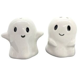 Cracker Barrel Halloween Ghosts Mini Salt & Pepper Shakers Set